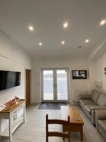 Ty Bach Holiday home